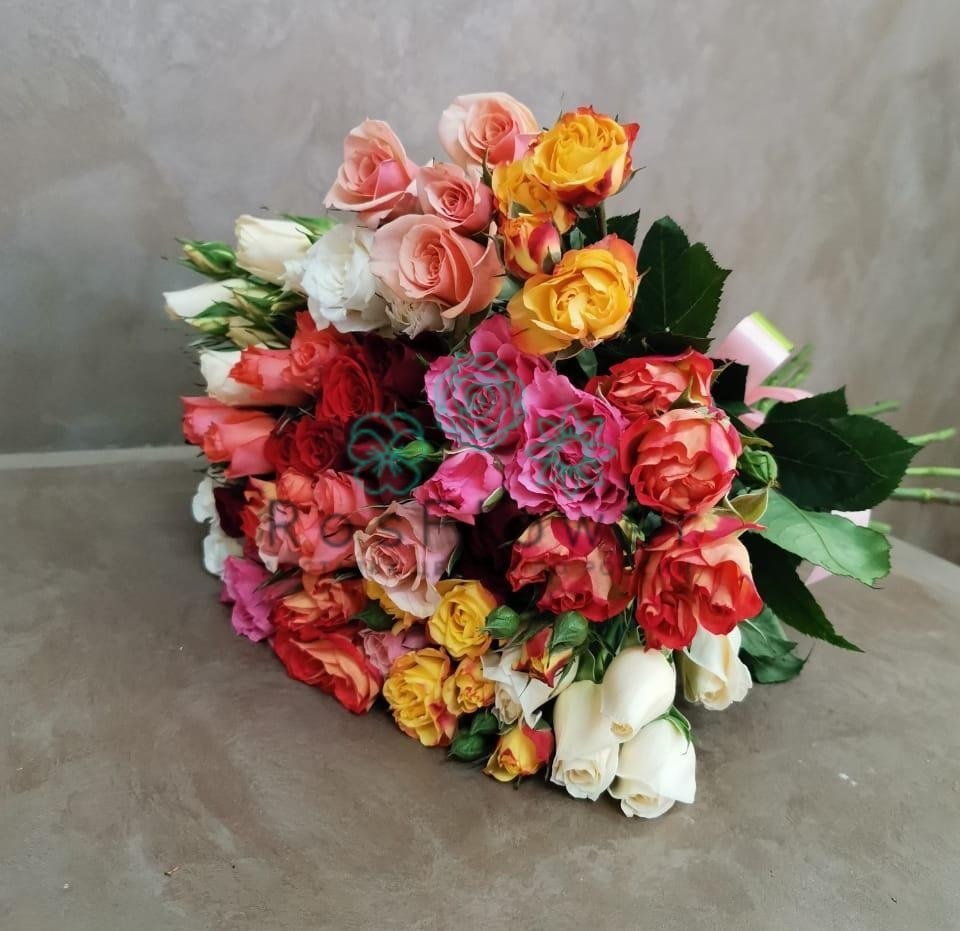 Букет цветов из: Розы в Боровский Тюменская область