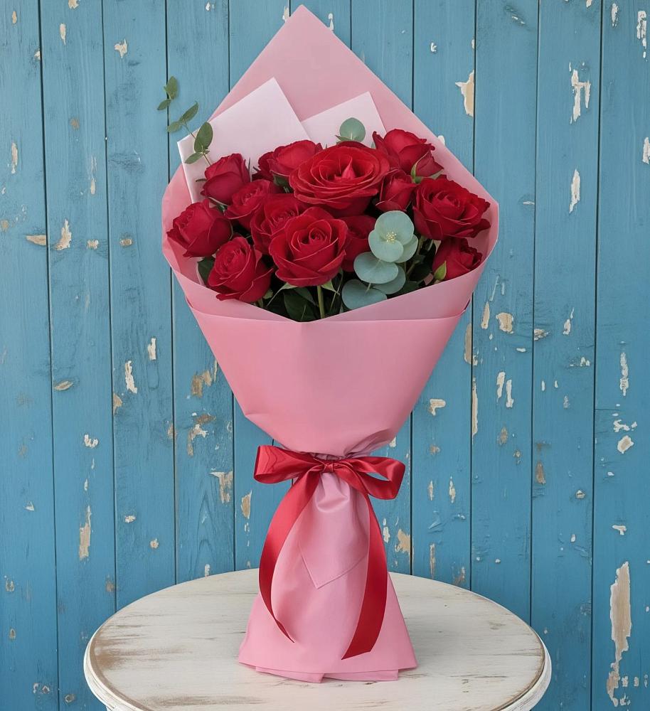 Букет цветов из: Розы в Боровский Тюменская область