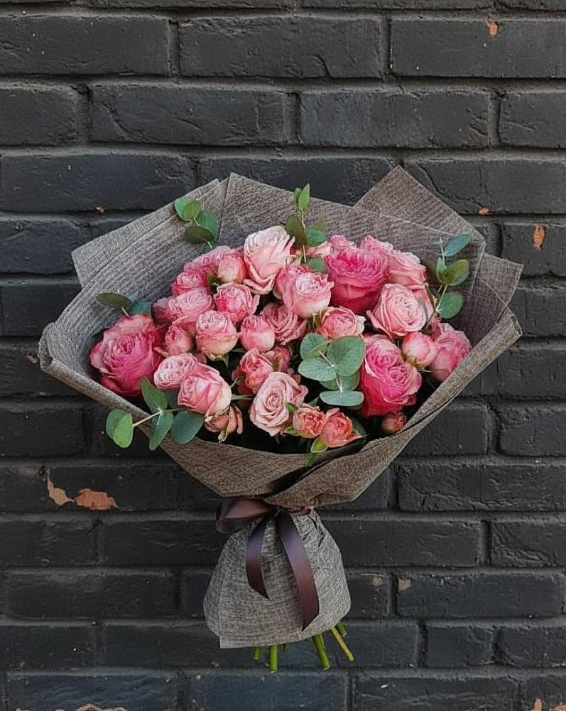 Букет цветов из: Розы в Боровский Тюменская область