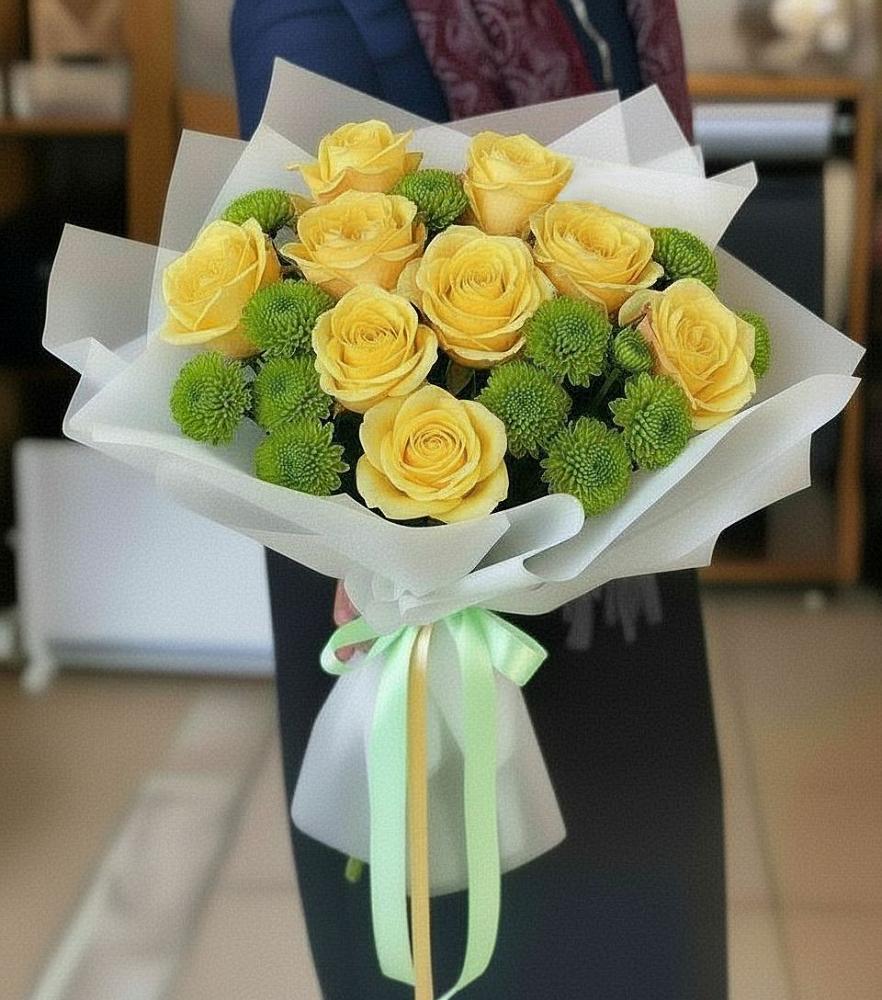 Букет цветов из: Хризантемы и Розы в Боровский Тюменская область