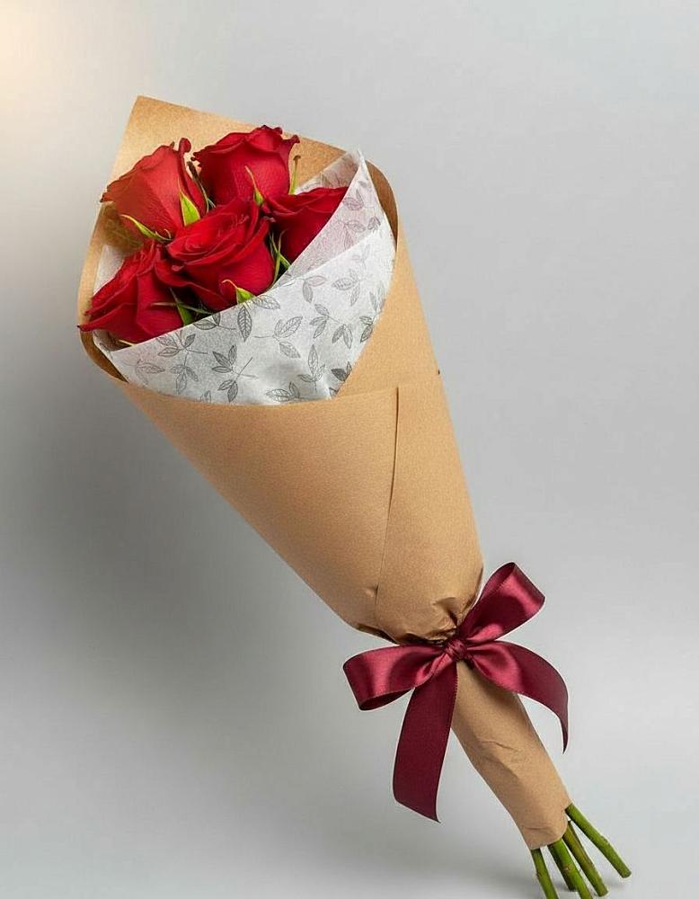 Букет цветов из: Розы в Боровский Тюменская область