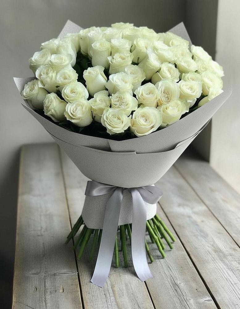 Букет 35 Белых роз в Боровский Тюменская область