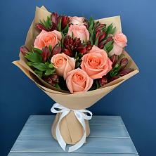 Букет цветов из:  Розы и Альстромерии в Боровский Тюменская область