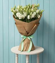 Букет цветов из:  Лизиантусы в Боровский Тюменская область