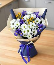 Букет цветов из:  Розы, Ирисы и Хризантемы в Боровский Тюменская область